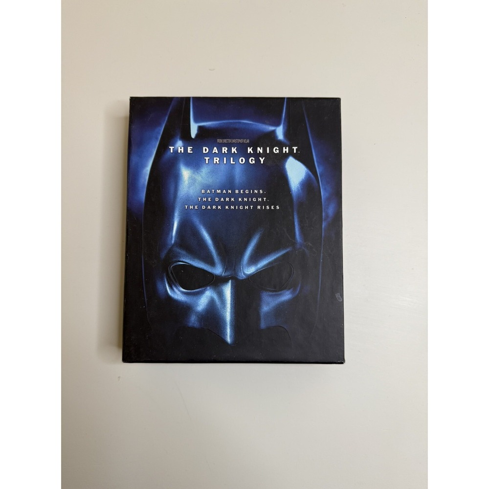 THE DARK NIGHT‎ TRILOGY (Blu-ray Disc, 2012, 5-Disc Set, Limited Edition)